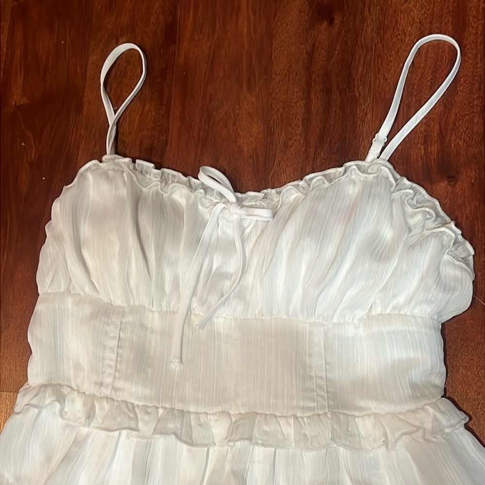 NWT size medium white target ruffle padded mini dress - Picture 3 of 8